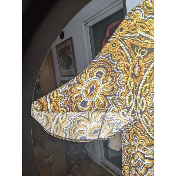 Chicos 2 Lg 12-14 Bell Sleeve Browns Golds Autumn Polyester Blend Stretch - Picture 6 of 8